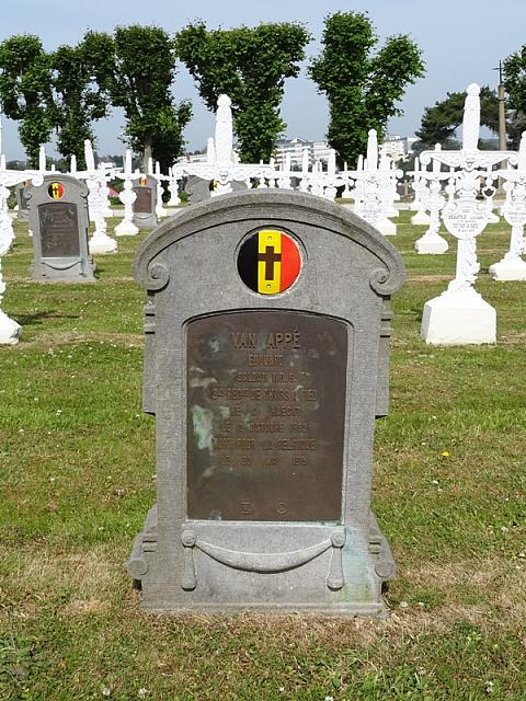 VAN APPE Edouard 53822 01